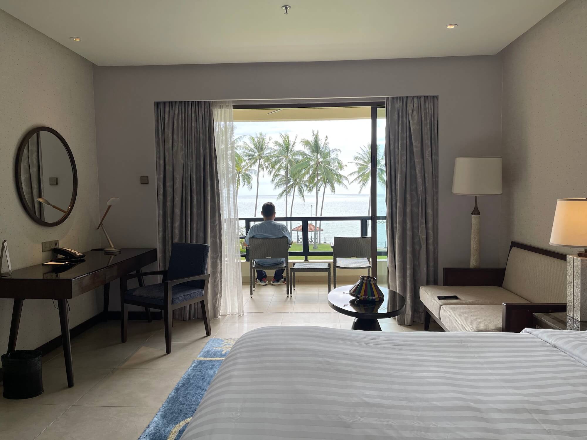 luxury-resort-hotel-room-1.jpg